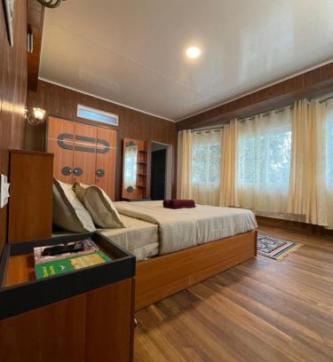 Kurseong Casa | Lemos Cafe and Homestay