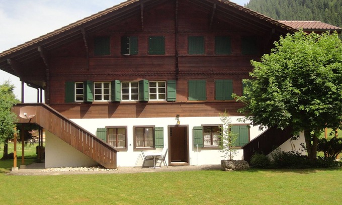 Lenk Apartamento | Lenk apartment, CH, 4 camas, ideal para niños, panorama de ensueño