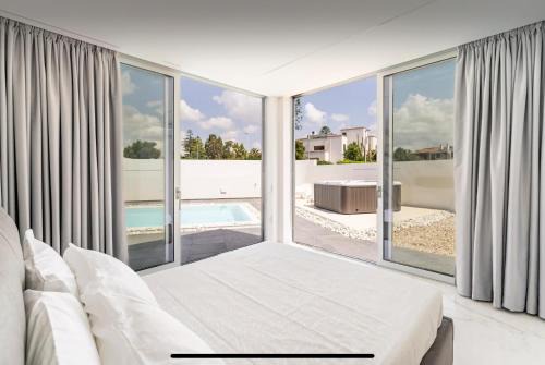 Su Forti Casa | Leonida's Room pool and Jacuzzi