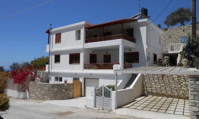 Pitsidia Villa | Increíble casa de vacaciones con piscina