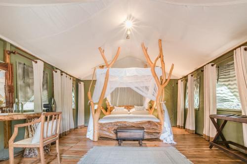 Kataragama Otro | Leopard Safaris Yala