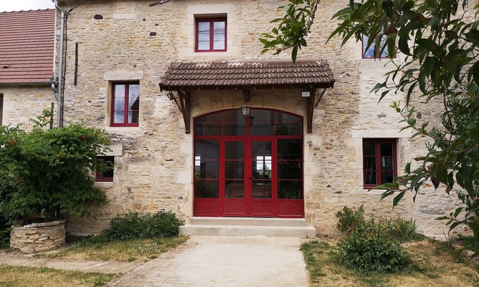 Montillot Cabaña | Les 2 Rivieres, entre Yonne y Cure, cerca de Vézelay, Bed and Breakfast