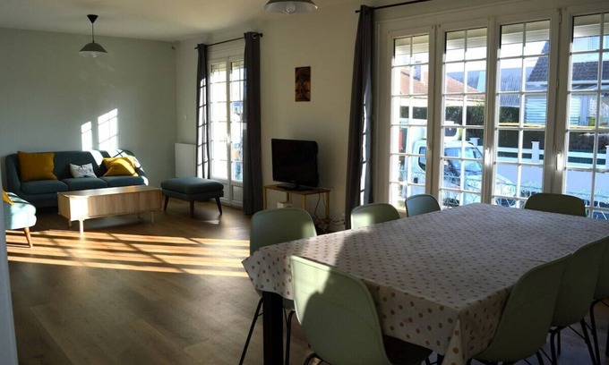 Luc-sur-Mer Casa | Les 7 Lutins - Maison Avec Jardin, Wifi, Parking