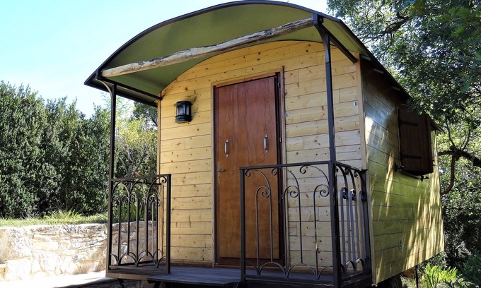 Saint-Auban-sur-L'Ouveze Casa | Les Amandiers, casa contemporánea y trailer en Drôme Provençale