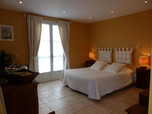 Chisseaux Cama Y Desayuno | Les Amandines