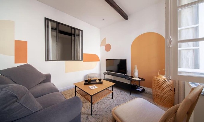 Villeneuve-les-Avignon Apartamento | LES ARCHES - BELLE DECORATION - WIFI - AC CLiM