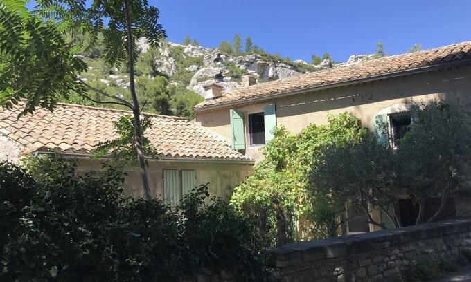 Les Baux-de-Provence Casa | Les Baux de Provence: auténtica casa con vista en Provence (Alpilles)