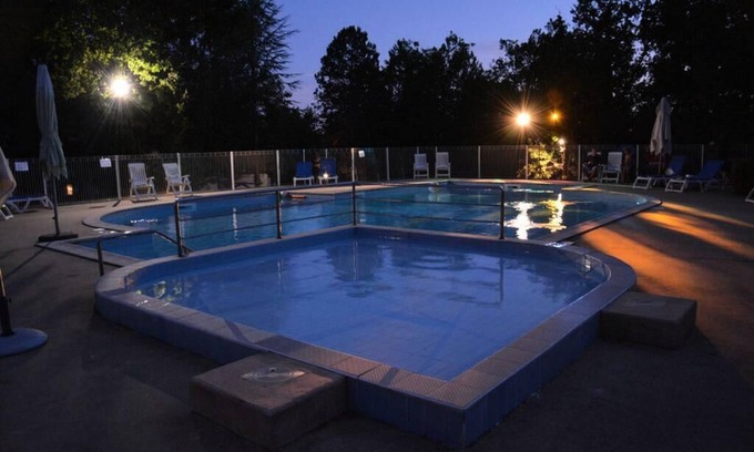 Prayssac Casa | Les Bois de Prayssac Campsite - Comfort 2 room cottage for 4 people