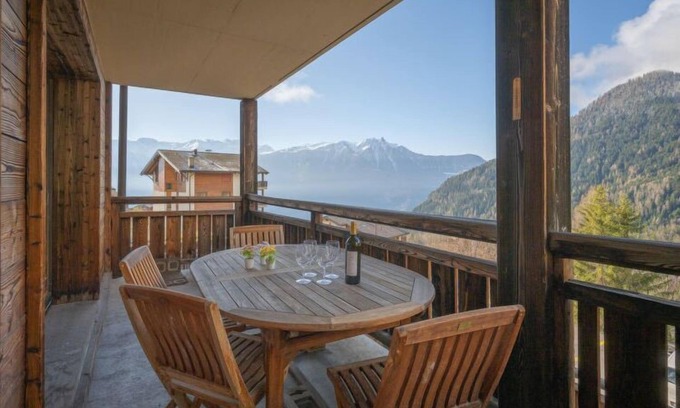 Ovronnaz Apartamento | Les Chalets de Marie A 21 by Interhome