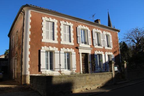 Poyanne Cama Y Desayuno | Les Chambres d'Eugénie