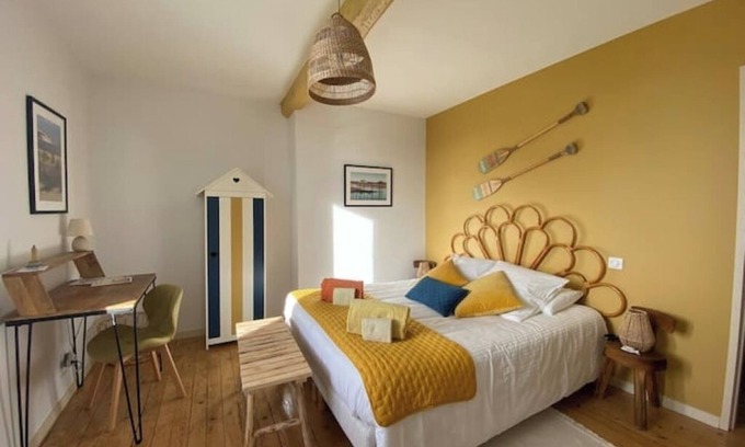 Sepx Cama Y Desayuno | Les Chambres des 3 Chouettes - Aquitaine room