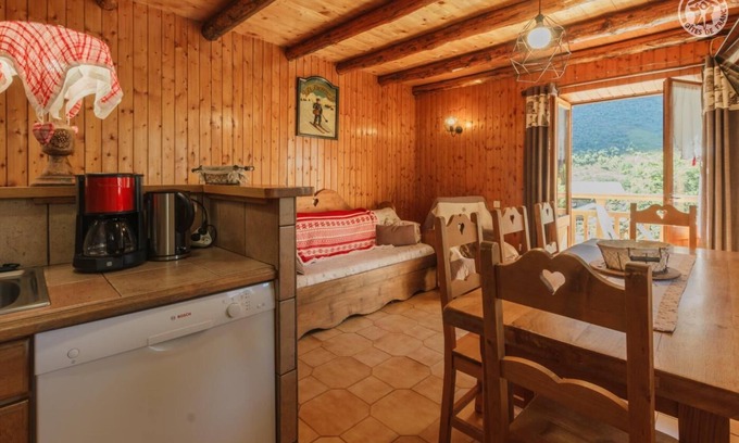 Bonneval-sur-Arc Casa | LES COLOMBIERES - BOUQUETIN