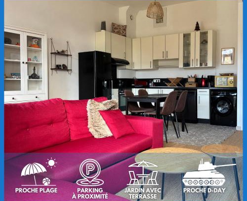 Commes Apartamento | Les Douves Duplex 5 personnes lumineux avec jardin et terrasse aménagée , vue sur château à 5mn de la mer, proche Omaha Beach et Bayeux