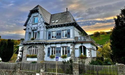 Orbey Casa | LES ÉCRINS - B&B with jacuzzi