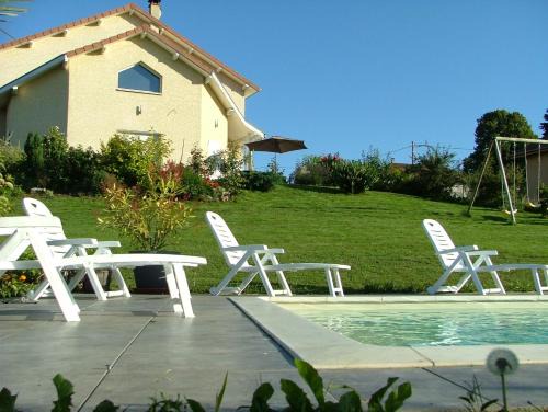 Montagnieu Cama Y Desayuno | Les Enselmes