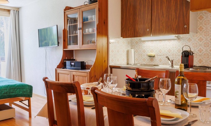 Zinal Apartamento | Les Erables Apt 361 by Interhome