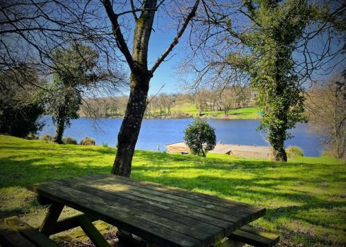 Saint-Connan Casa | Les Gîtes De L Etang Neuf Die Unterkünfte Von Etang Neuf