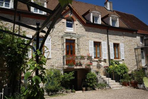 Puligny-Montrachet Cama Y Desayuno | Les Gagères