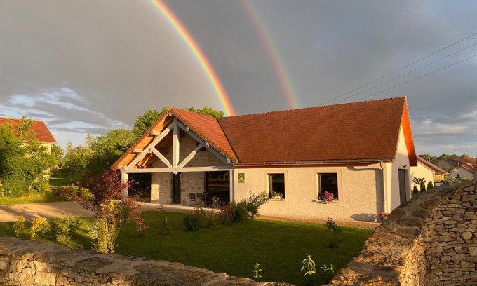 Granges-sur-Baume Casa | Les Gites des Hautes Roches
