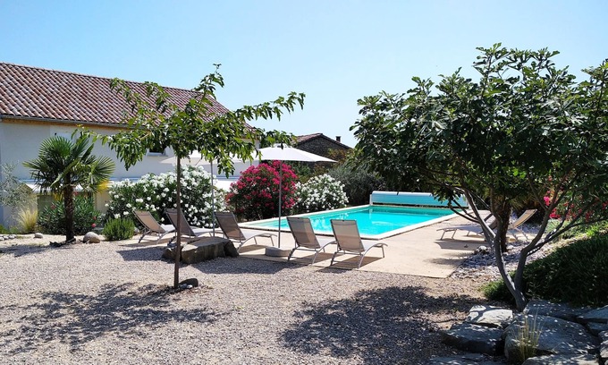 Les Vans Cabaña | Les GiVans, 60m² casas rurales, piscina climatizada, vista panorámica
