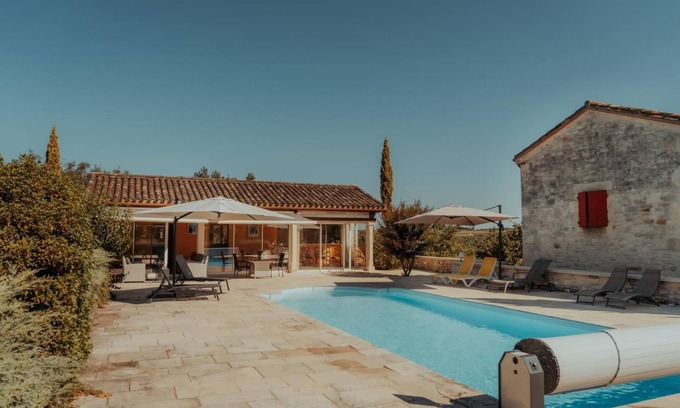Cieurac Casa | Les Lagerstroemias - CIEURAC