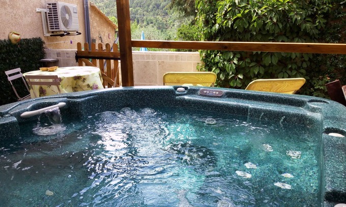 Salavas Cabaña | Casa rural con encanto clasificada 3 *