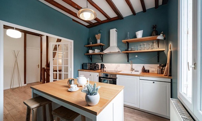 Ay Apartamento | Les Mansardes : Duplex champenois typique et cosy