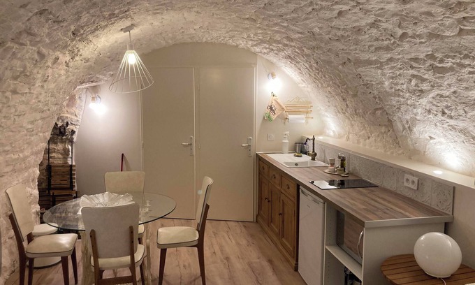 Les Matelles Apartamento | Les Matelles : Charmant Logement en Pierres