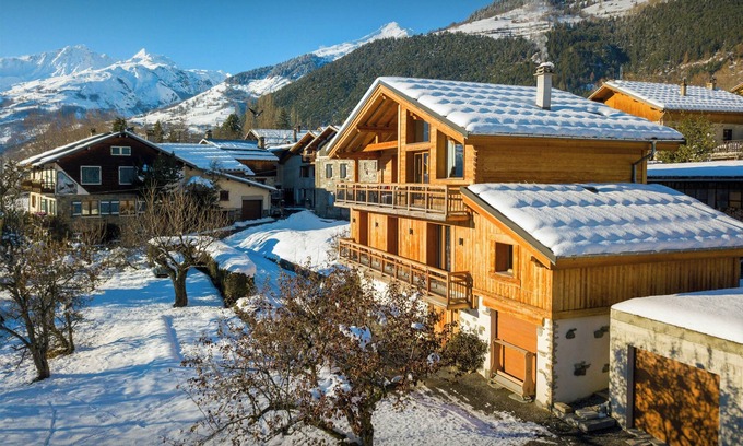 Seez Chalet De Esquí | Les moulins d'Angelina - luxury stay for 8 close to pistes - OVO Network