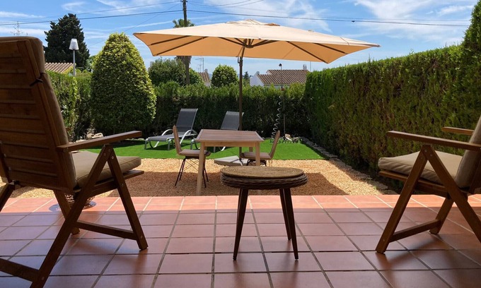 Torroella de Montgri Chalet De Esquí | LES PALMERES 8