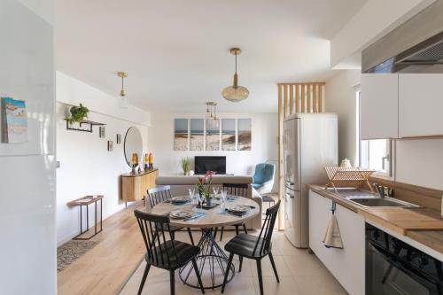 Sables-d'Or-les-Pins Apartamento | Les pins 205 - Appt 400m de la plage