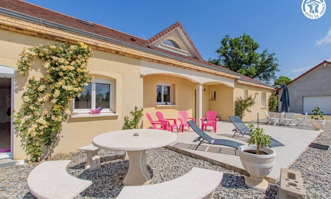 Varenne-Saint-Germain Casa | Les Portes Roses - VARENNE SAINT GERMAIN