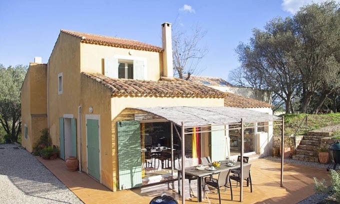La Ciotat Chalet De Esquí | Les Restanques , 200m from the sea, pool, park