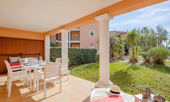 Les Issambres Apartamento | Les Rivages des Issambres by Interhome