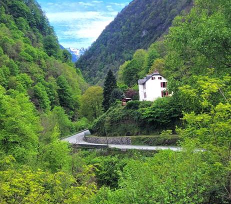 Cauterets Cama Y Desayuno | Les Ruisseaux