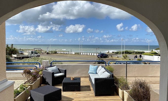 Chateau-d'Olonne Apartamento | APARTAMENTO LES SABLES D'OLONNES 4 personas con terraza y vista al mar real