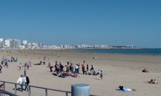 Chateau-d'Olonne Apartamento | Sables D Olonne Apartamento de 45m2 en un edificio con garaje cerca del mar