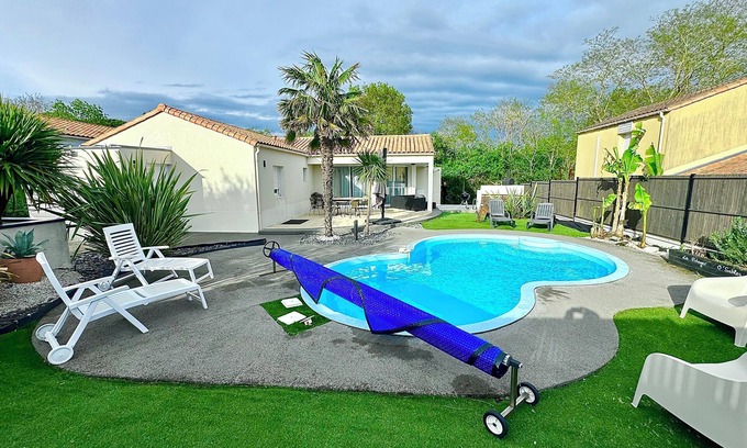 Chateau-d'Olonne Villa | CHATEAU / LES SABLES D'OLONNE - Villa 80m² - piscina privada - 3 dormitorios - 6 pers