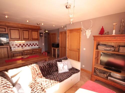 Bisanne 1500 Apartamento | Les Saisies: 3 pièces cosy, 2 sdb, balcon, parking, 6 pers - FR-1-293-78