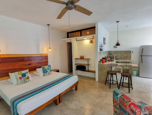 Centro de la ciudad de Tulum Apartamento | Les Suites Calle 2 by Galian