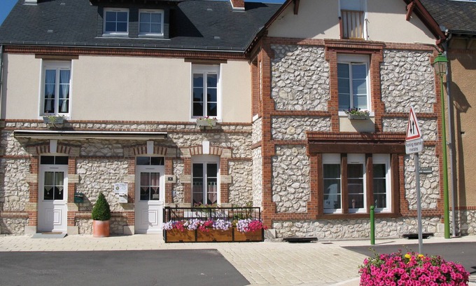 Neung-sur-Beuvron Cama Y Desayuno | Les Tilleuls