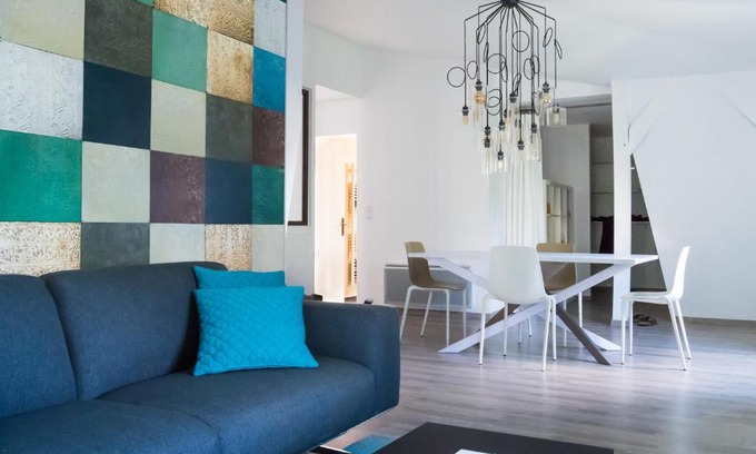 Chartres Apartamento | Les Toits de Chartres - 2 appt - Parking gratuit