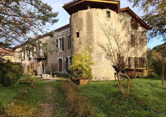 Montesquieu-Avantes Casa | Les toits de Miramont