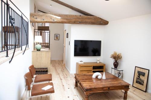Alba-la-Romaine Apartamento | Les Toits du Barry & Spa