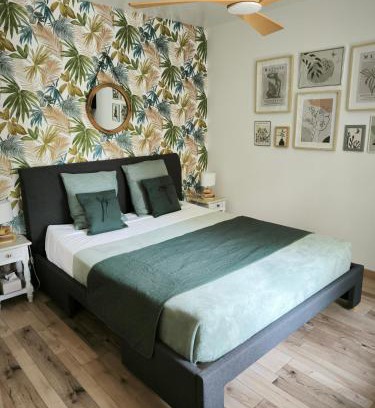 Salies-de-Bearn Cama Y Desayuno | Les Treilles de Salies - Spa et sauna intérieur