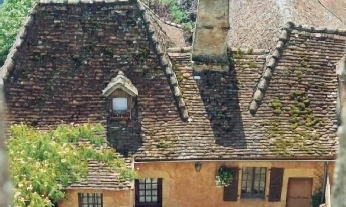 Prudhomat Casa | Auténtica casa en el norte del Lot, Dordogne, a los pies del castillo de Valle