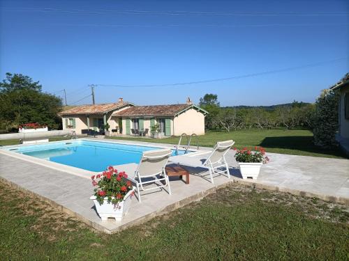 Saint-Antonin Noble Val Cama Y Desayuno | Les Volets Verts