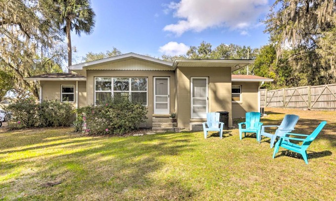 Summerfield Casa | Less Than 1 Mi to Lake Weir Quiet Summerfield Getaway
