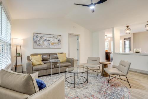 Woodstock Casa | Less Than 1 Mi to Main St and Amphitheater Woodstock Home!
