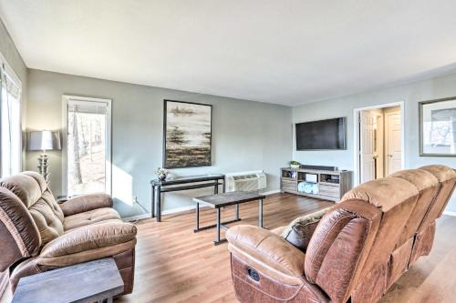 Osage Beach Casa | Less Than 1 Mi to Margaritaville Resort Osage Beach Home!